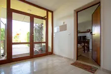 Lazise-apartment-piscina-giardino13.jpg